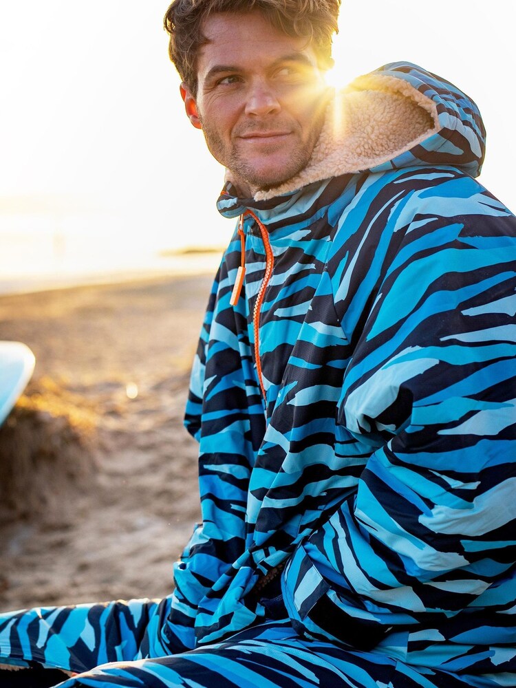 Brakeburn Blue Ice Camo Chinook Changing Robe - Image 7 of 7