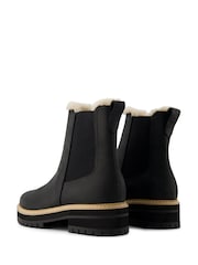 Toms Travel lite Ranger Water Resistant Leather Boots - Image 5 of 6