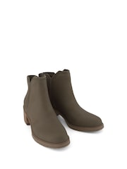 TOMS Hailey Black Boots in Water Resistant Leather - Image 2 of 5
