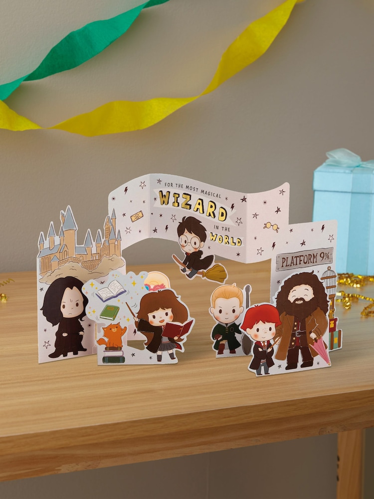 Hallmark Brown Birthday Card 3D Harry Potter Scene Design - Image 1 of 4