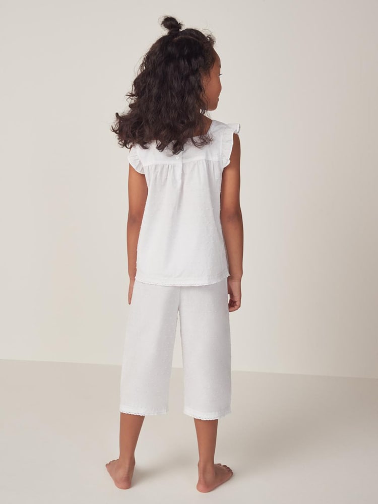 The White Company – Weißer Pyjama aus strukturierter Baumwolle mit Spitzenbesatz, 100% Baumwolle - Bild 2 von 6 The White Company – Weißer Pyjama aus strukturierter Baumwolle mit Spitzenbesatz, 100% Baumwolle - Bild 2 von 6