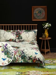 Timorous Beasties Dove 100% Cotton Bloomsbury Garden Duvet Cover and Pillowcase Set - Image 1 of 6