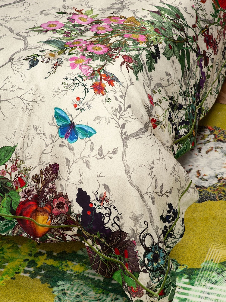Timorous Beasties Dove 100% Cotton Bloomsbury Garden Duvet Cover and Pillowcase Set - Image 2 of 6