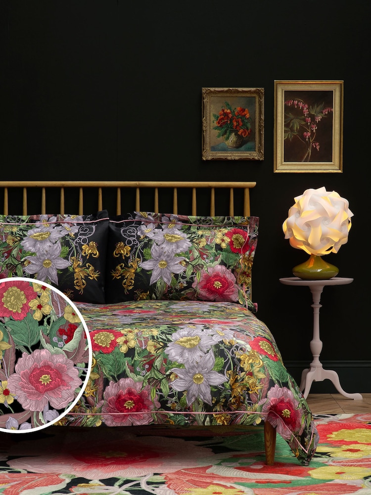 Timorous Beasties Midnight 100% Cotton Berkeley Blooms Duvet Cover and Pillowcase Set - Image 1 of 8