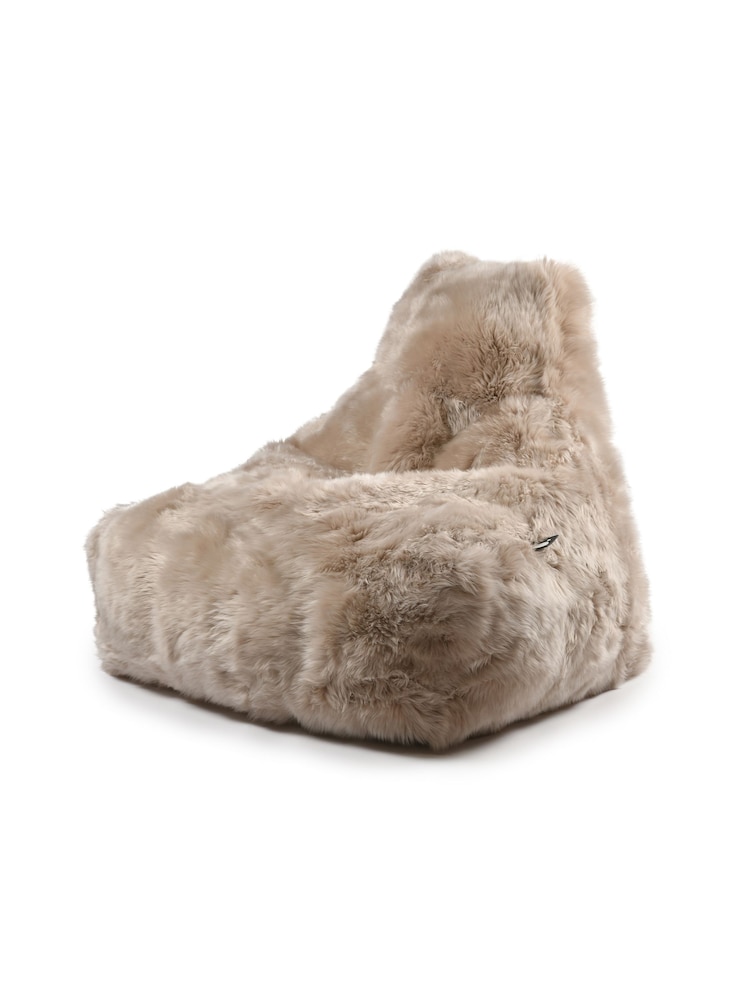 Extreme Lounging Oyster Mighty B Bag Faux Fur Bean Bag - Image 1 of 1 Extreme Lounging Oyster Mighty B Bag Faux Fur Bean Bag - Image 1 of 1
