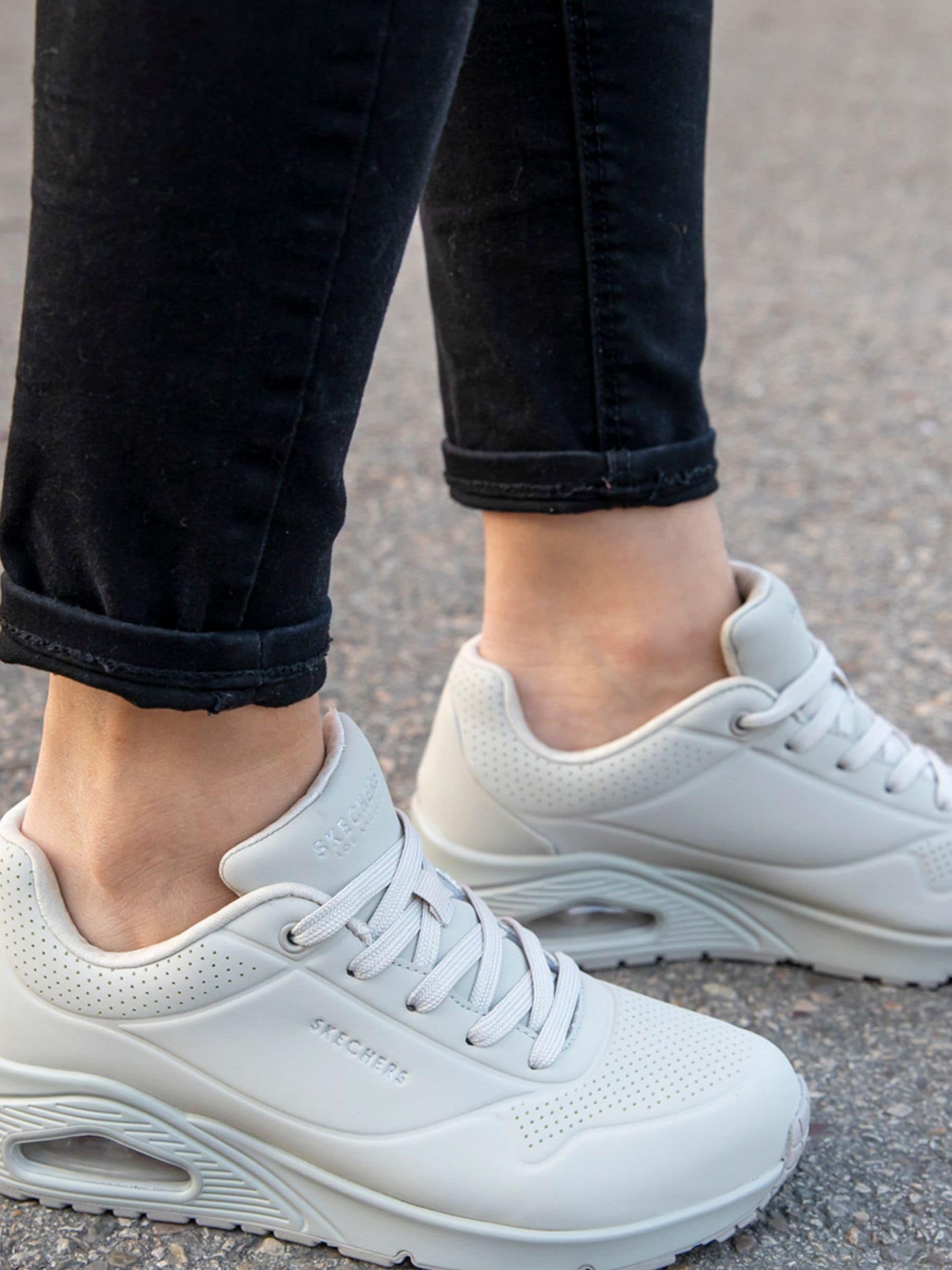 Skechers uno stand on air sale