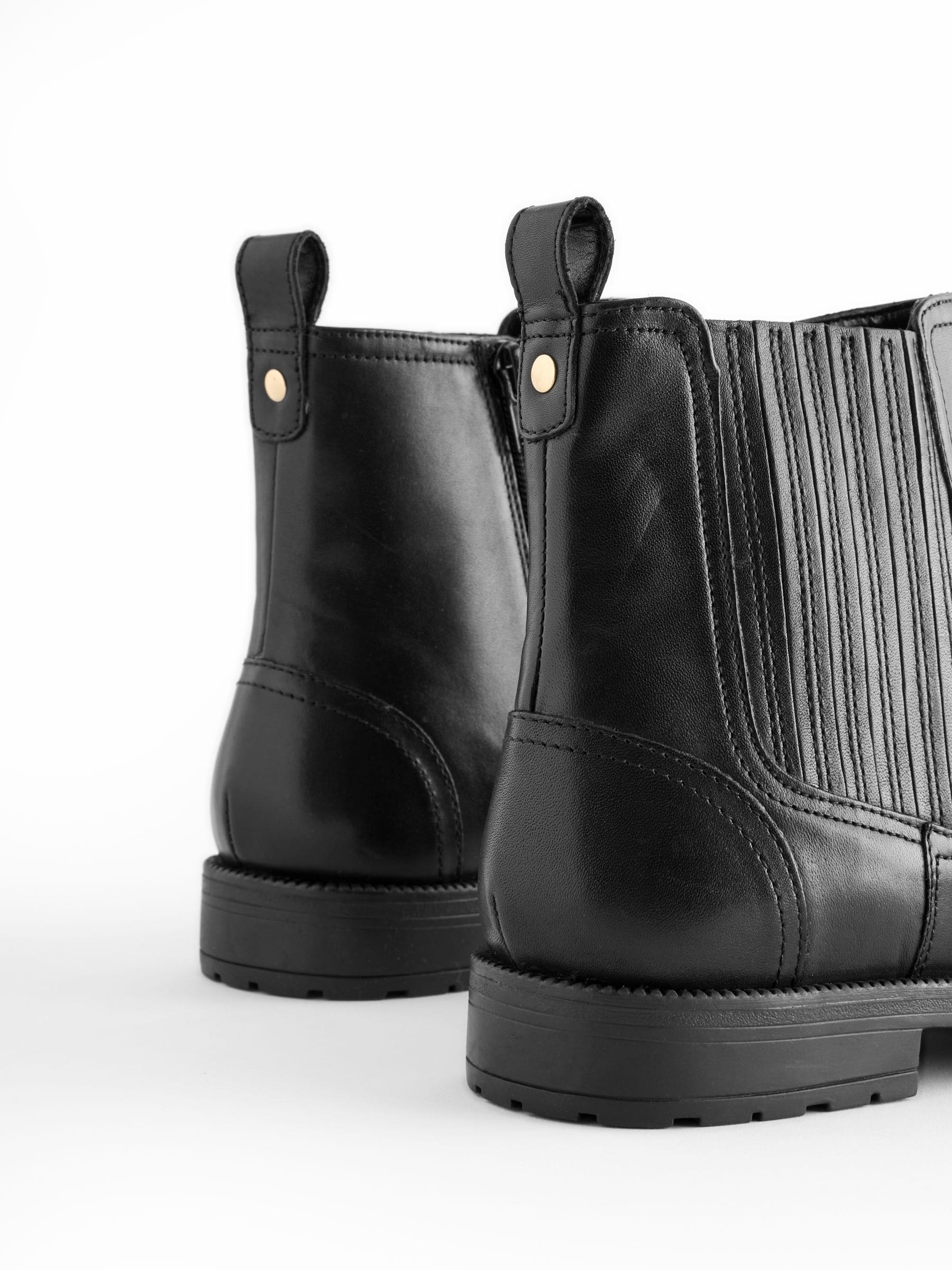 Chelsea boots women next top
