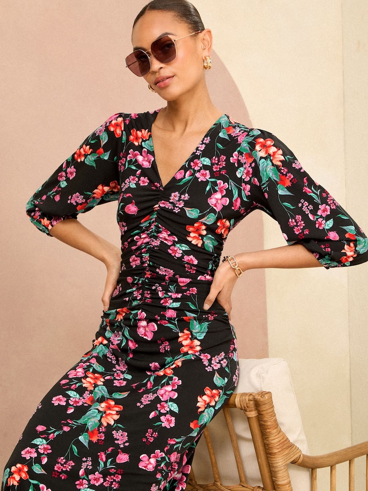 Love & Roses Black Floral Ruched 3/4 Sleeve Jersey Midi Dress - Image 4 of 4 Love & Roses Black Floral Ruched 3/4 Sleeve Jersey Midi Dress - Image 4 of 4