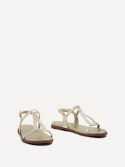 Gold - Linzi Luxor Texturierte T-Bar-Sandalen​​​​​​​ - Bild 3 von 5