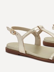 Gold - Linzi Luxor Texturierte T-Bar-Sandalen​​​​​​​ - Bild 5 von 5