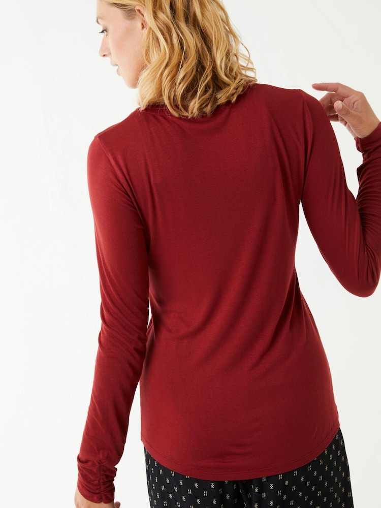 FatFace Red Rhian Twist Front Jersey Top - Image 2 of 4 FatFace Red Rhian Twist Front Jersey Top - Image 2 of 4