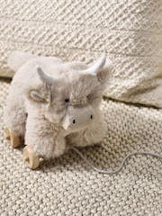 The White Company Natural Pull Along Hattie Highland Cow - Image 1 of 3