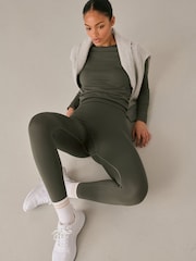 Waldgrün - Nahtlose Scrunch-Leggings - Image 5 of 9