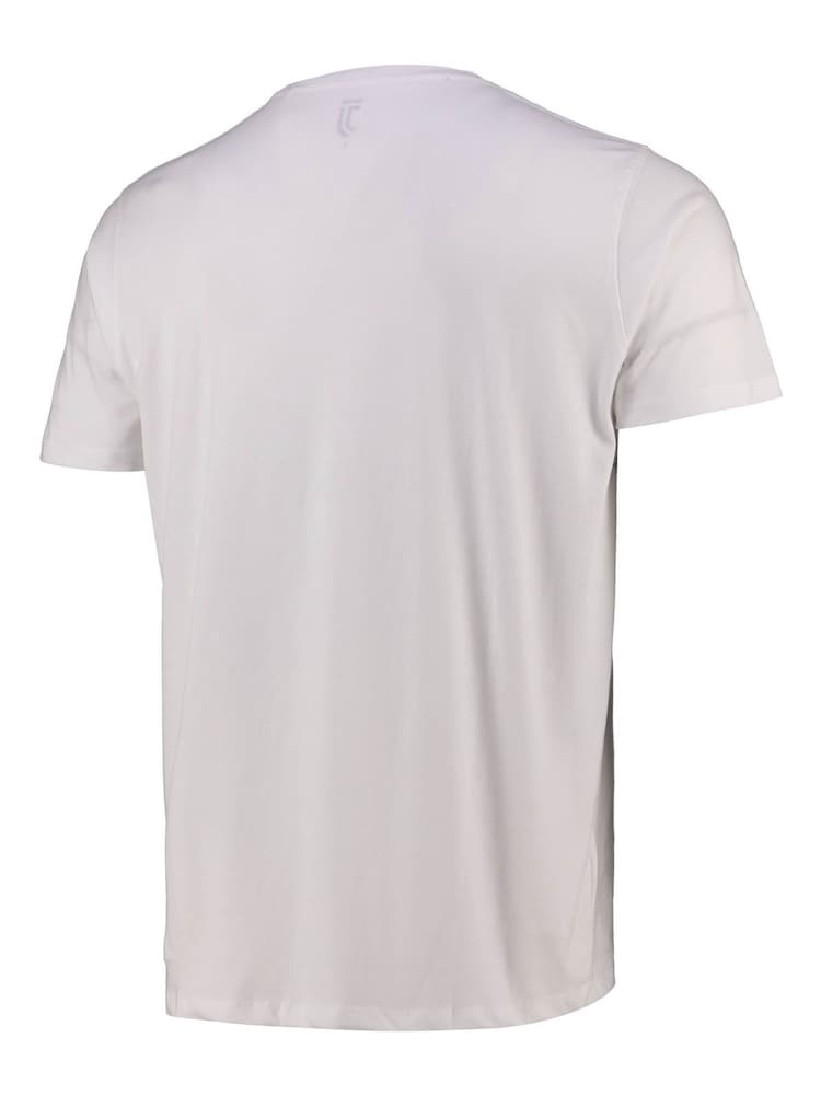 Fanatics 100% Cotton Juventus Crest White T-Shirt - Image 3 of 3 Fanatics 100% Cotton Juventus Crest White T-Shirt - Image 3 of 3
