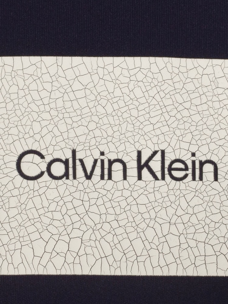 رداء علوي طبقة أساسية أزرق بسحاب كامل Parkbury من Calvin Klein Golf - صورة 8 من 8 رداء علوي طبقة أساسية أزرق بسحاب كامل Parkbury من Calvin Klein Golf - صورة 8 من 8