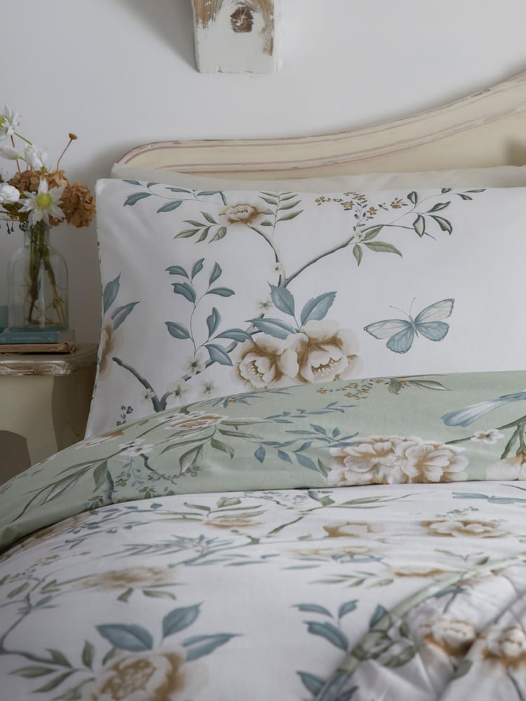 Dreams & Drapes Green Amelle Reversible Duvet Set - Image 2 of 4