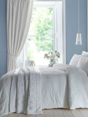 Appletree Collier Luxury Jacquard Bedspread - Imagem 2 de 3