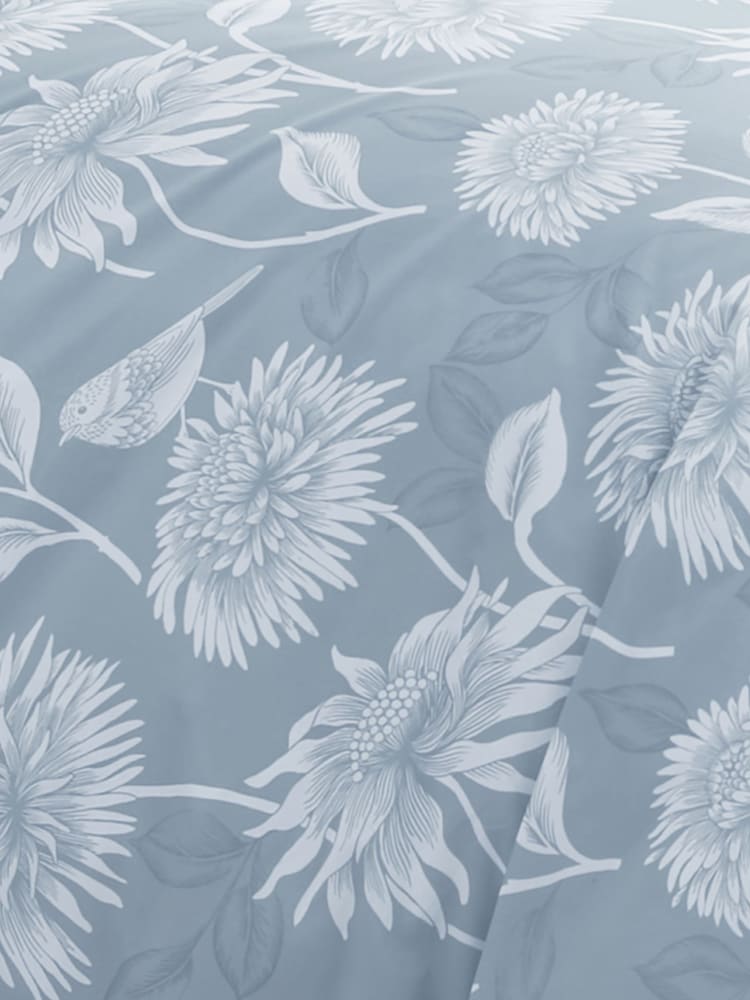Dreams & Drapes Blue Chrysanthemum Reversible Duvet Cover Set - Image 5 of 5