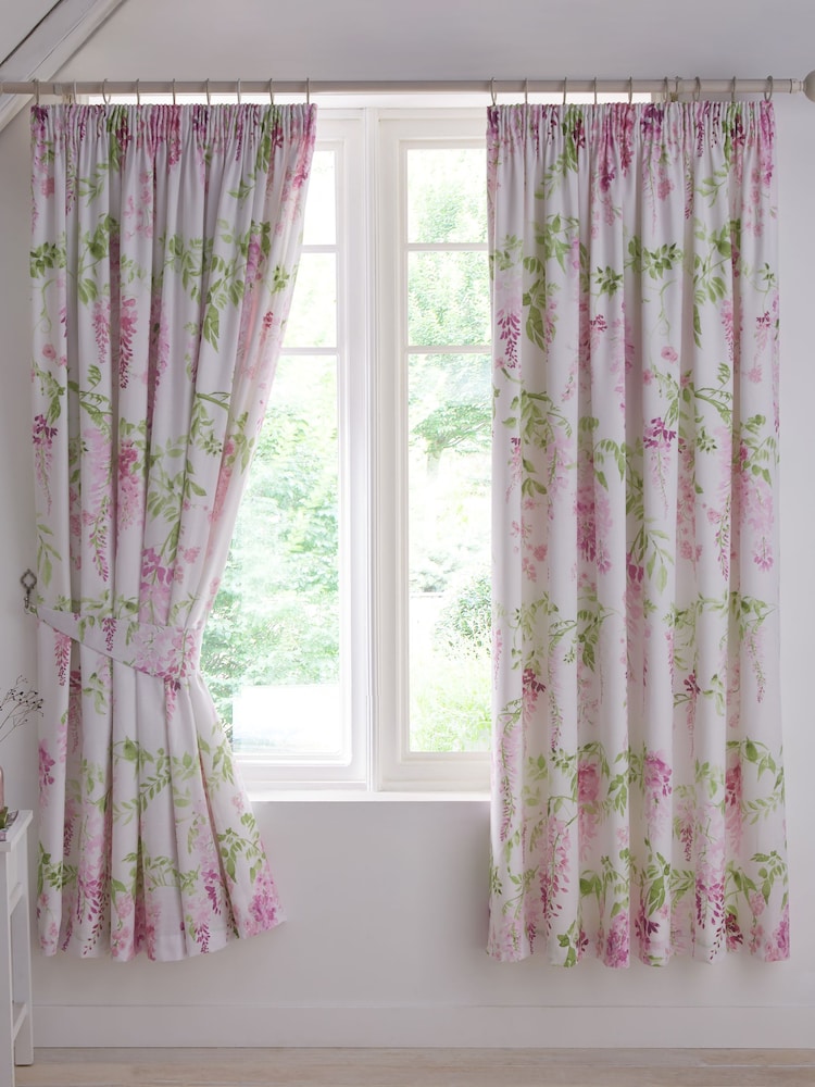 Dreams & Drapes Wisteria Lined Pair of Pencil Pleat Curtains - صورة 1 من 4 Dreams & Drapes Wisteria Lined Pair of Pencil Pleat Curtains - صورة 1 من 4
