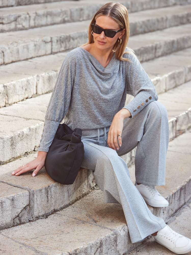 Sosandar Natural Super Soft Wide Leg Trousers With Zip Pockets - Image 5 of 5