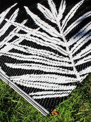 Dreams & Drapes Black Tahiti UV Resistant Outdoor Rug - Image 2 of 3
