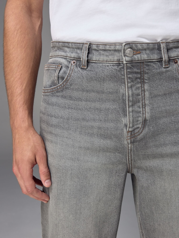 Grey Washed Relaxed Fit Vintage Wash Denim Jeans - Image 5 of 12
