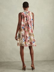 Reiss Cream/Pink Kady Floral Pleated Tie Neck Mini Dress - Image 4 of 5