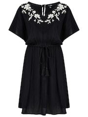 Pour Moi Black LENZING™ ECOVERO™ Viscose Crinkle Embroidered Beach Kaftan - Image 3 of 4
