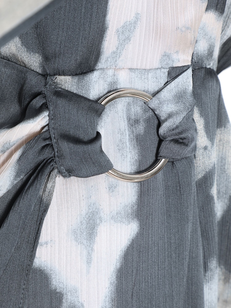 Quiz Grey Smudge Crepe Long Sleeve Midi Dress - Image 6 of 6