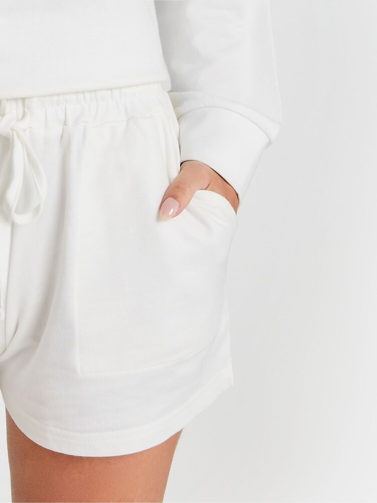 PixieGirl Petite White Jogger Shorts - Image 4 of 4 PixieGirl Petite White Jogger Shorts - Image 4 of 4