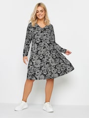 Yours Curve Black Pleated Front Shorter Dress - Image 2 of 4