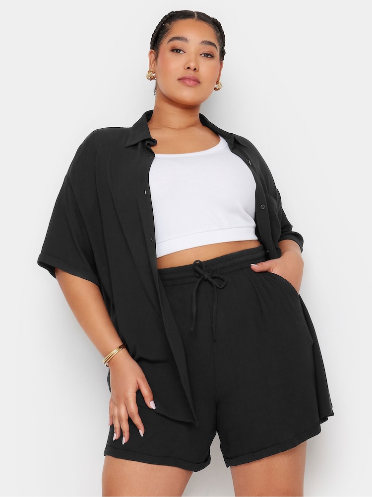 Yours Curve Black Limited Crinkle Short Co-Ord - Image 1 of 5