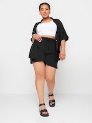 Yours Curve Black Limited Crinkle Short Co-Ord - Image 2 of 5