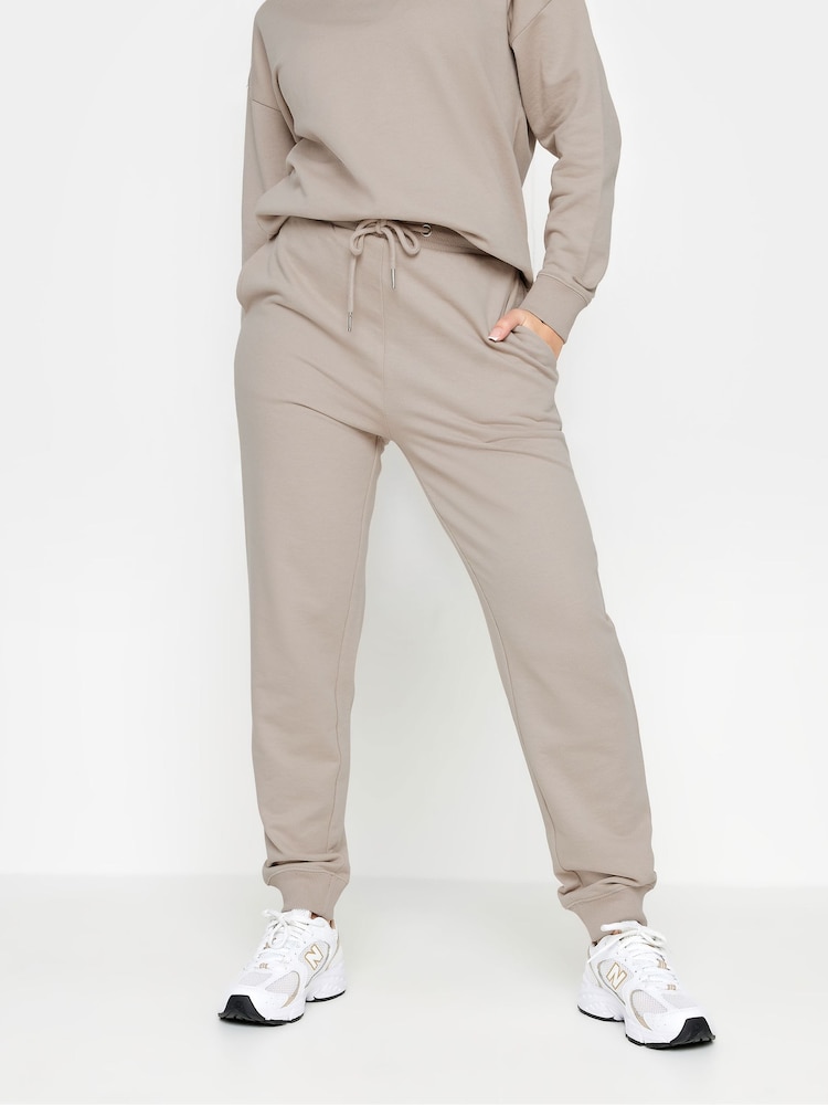 Natural - Pantalones de chándal con bajos ajustados de PixieGirl Petite - Imagen 2 de 4 Natural - Pantalones de chándal con bajos ajustados de PixieGirl Petite - Imagen 2 de 4