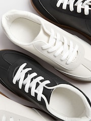 Yours Curve Black Extra Wide Fit Retro Trainers Gum Sole - Image 4 of 5