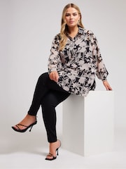 Yours London Curve Black Floral Longline Shirt - Image 2 of 4