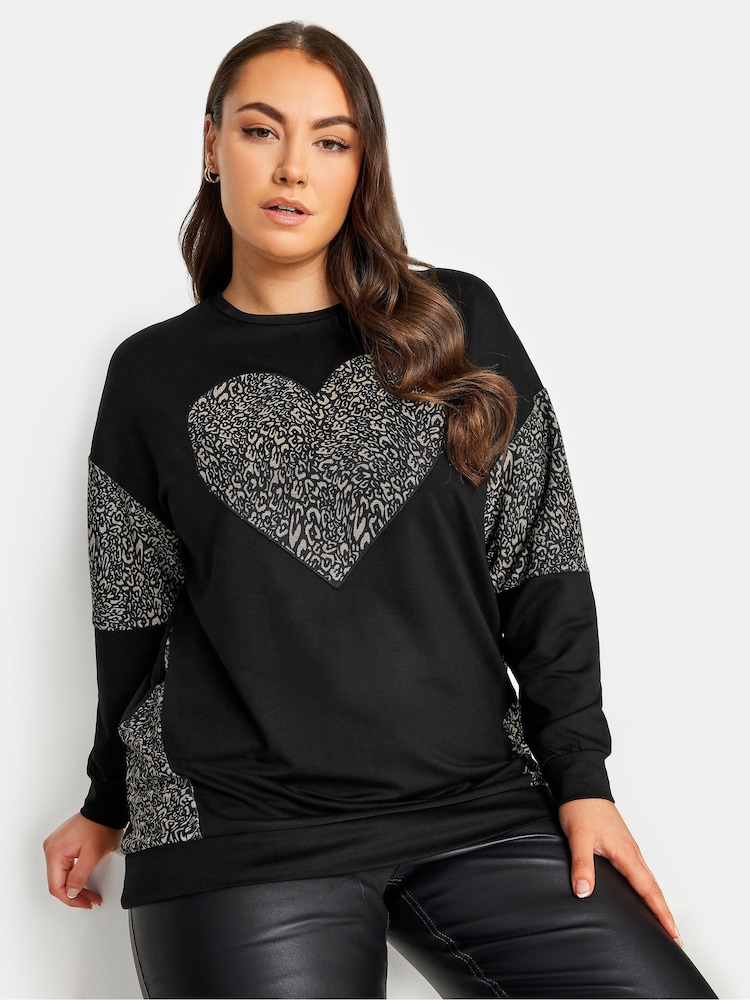 Yours Curve Sweatshirt mit Herzmotiv - Bild 1 von 5