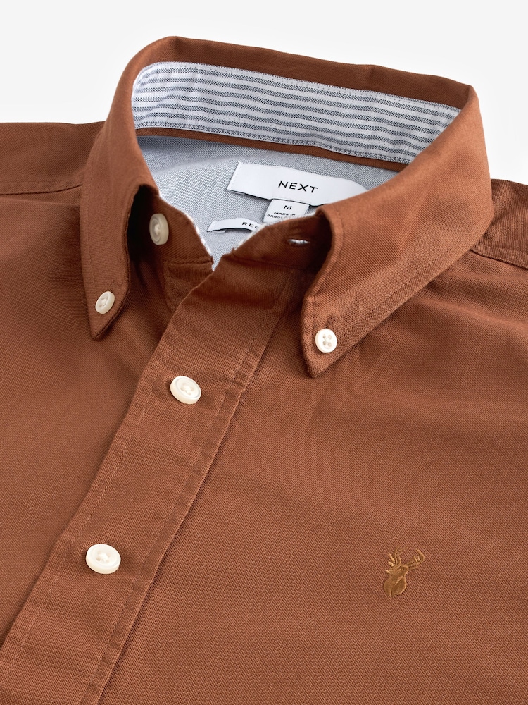 Marron fauve - Ajustement régulier - Chemise Oxford à manches longues - Image 8 of 9