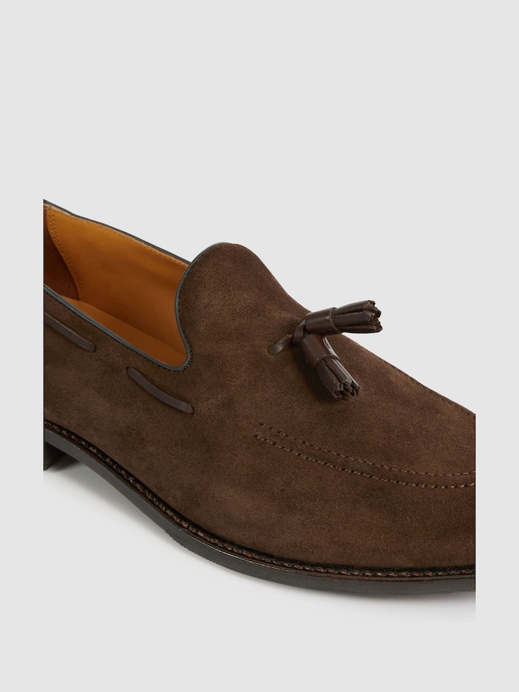 Reiss Dark Brown Clayton Tasselled Suede Loafers - Image 5 of 5