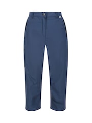 Azul - Regatta Chaska Capri Trousers with 40+ UPF Sun Protection - Imagen 6 de 9