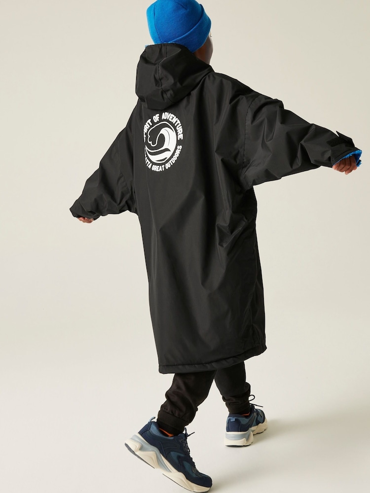 Regatta Black Junior Waterproof Fleece Lined Changing Robe - Image 4 of 9
