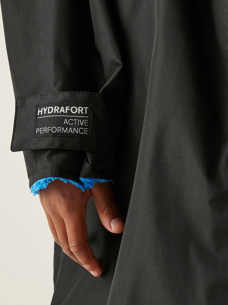 Regatta Black Junior Waterproof Fleece Lined Changing Robe - Image 6 of 9