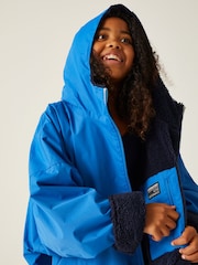 Regatta Blue Junior Waterproof Fleece Lined Changing Robe - Image 6 of 9