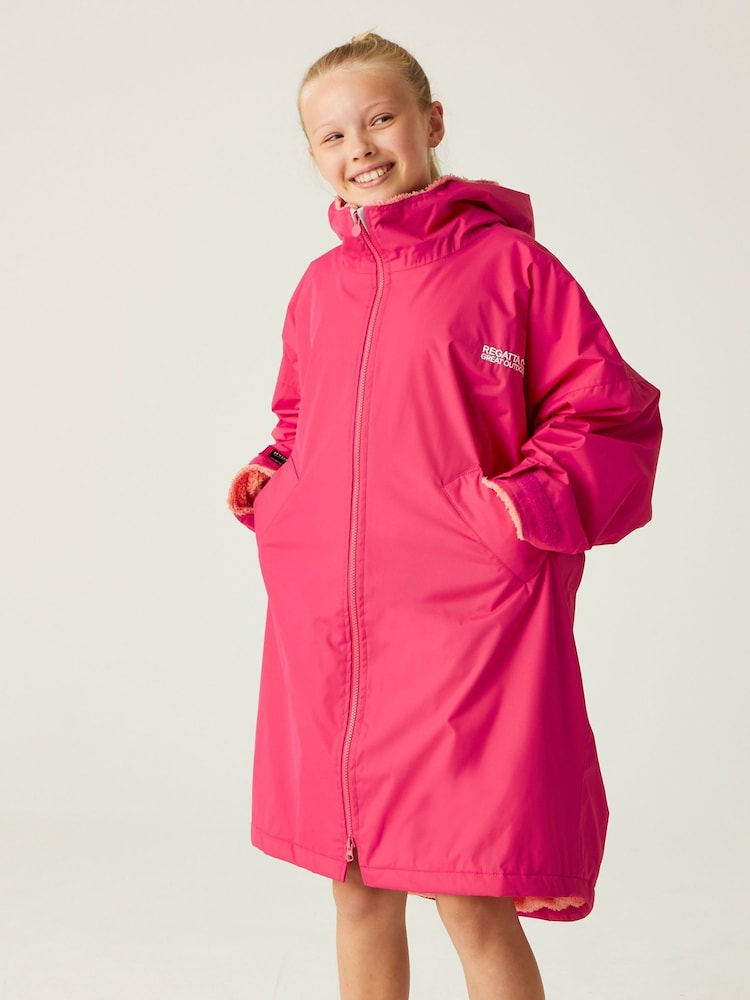 Regatta Pink Junior Waterproof Fleece Lined Changing Robe - Image 1 of 8