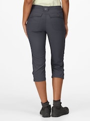 Gris - Regatta Chaska Capri Trousers with 40+ UPF Sun Protection - Imagen 3 de 10