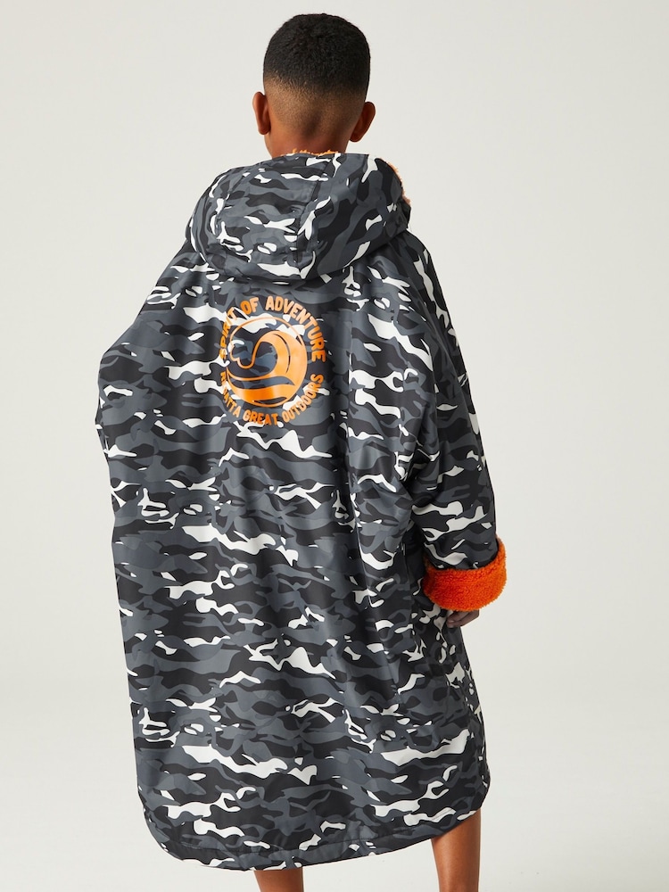 Regatta Black Grey Junior Waterproof Fleece Lined Changing Robe - Image 2 of 8