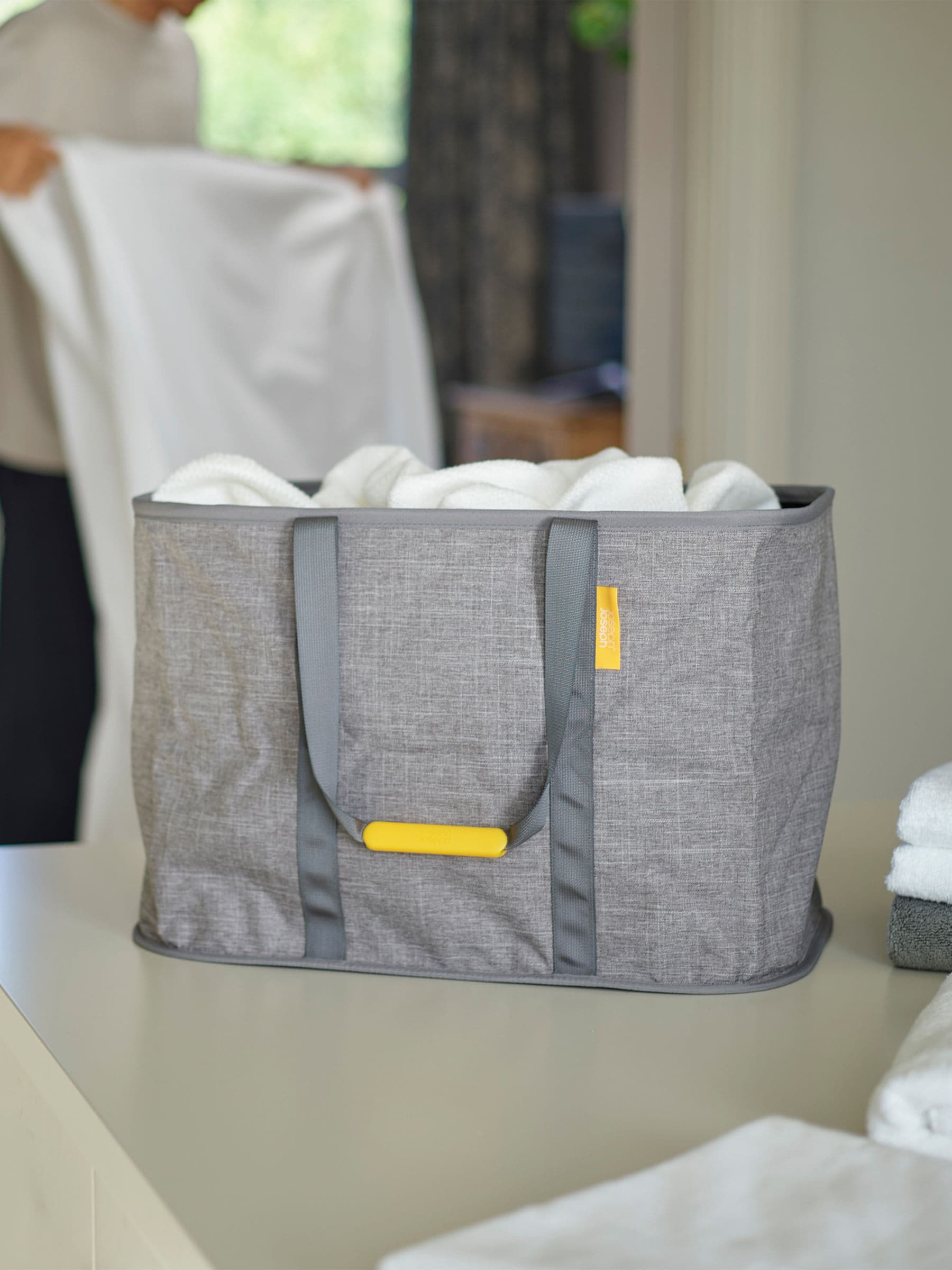 Thirty one laundry bag online