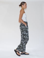 Religion Grey/Green Wide Lege Cargo Trousers in Soft Cotton - Image 5 of 6
