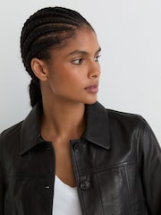 Reiss Callie Leather Trucker Jacket - 圖片 4，共 7
