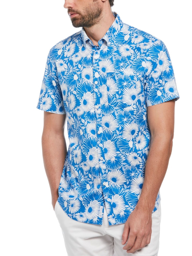 Hellblau - Original Penguin Hemd mit floralem All-Over-Druck aus Baumwollmischung und kurzen Ärmeln - Bild 1 von 3 Hellblau - Original Penguin Hemd mit floralem All-Over-Druck aus Baumwollmischung und kurzen Ärmeln - Bild 1 von 3